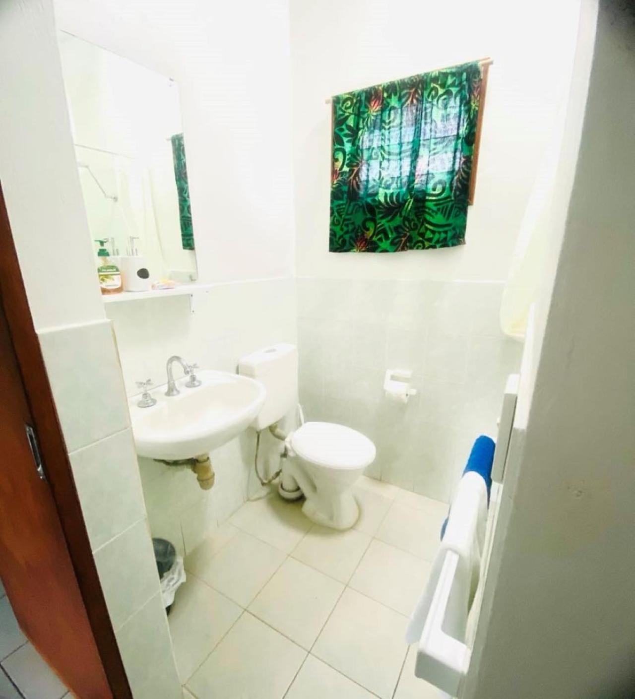 Travellers Motel Vanuatu Port Vila Exteriör bild