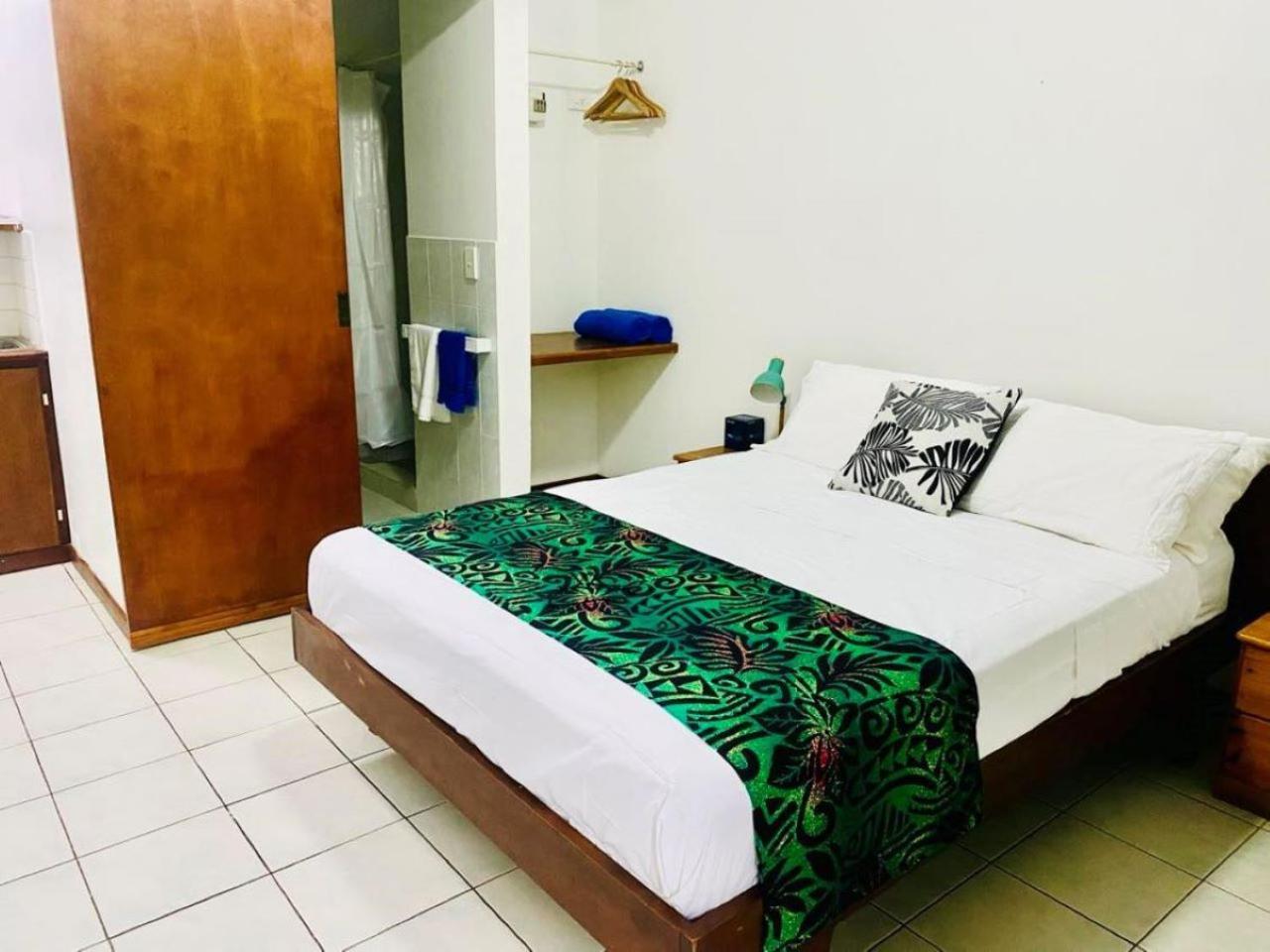 Travellers Motel Vanuatu Port Vila Exteriör bild